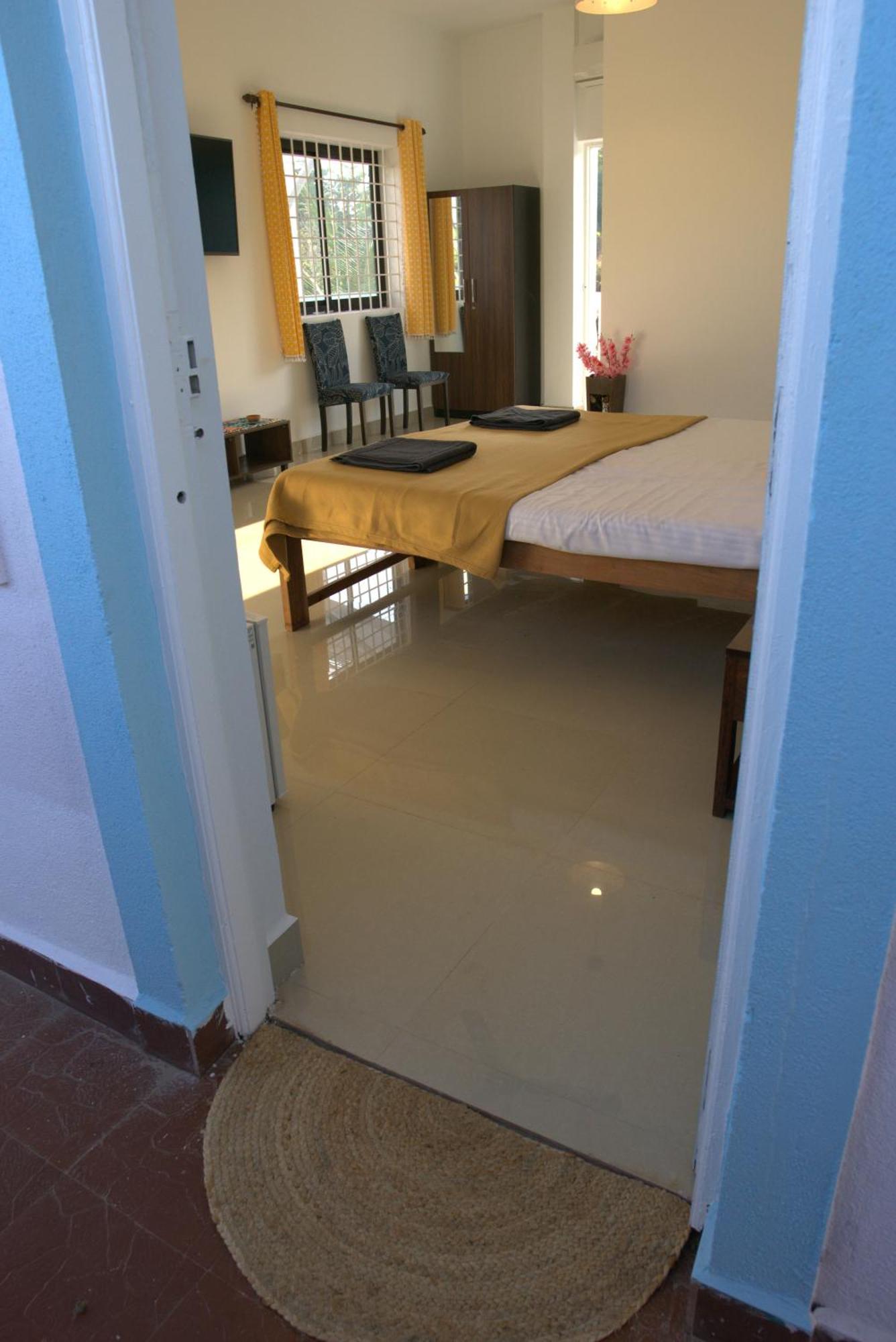 Iksa Resort *